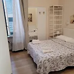 招待所 常青树酒店 4*